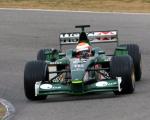 Jaguar R2 2001 года